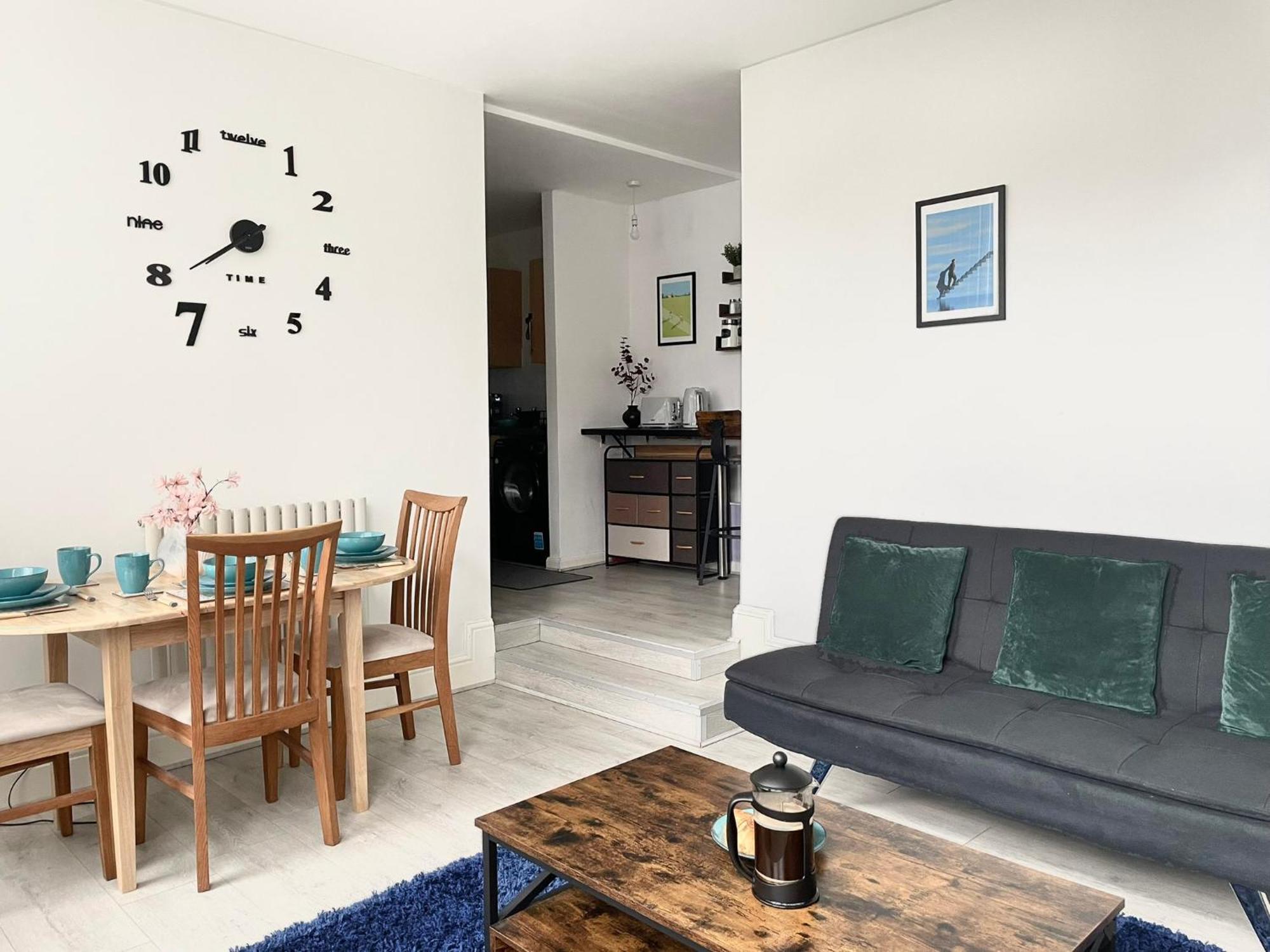 Apartment Cosy Prenton Near Tranmere Club And Liverpool