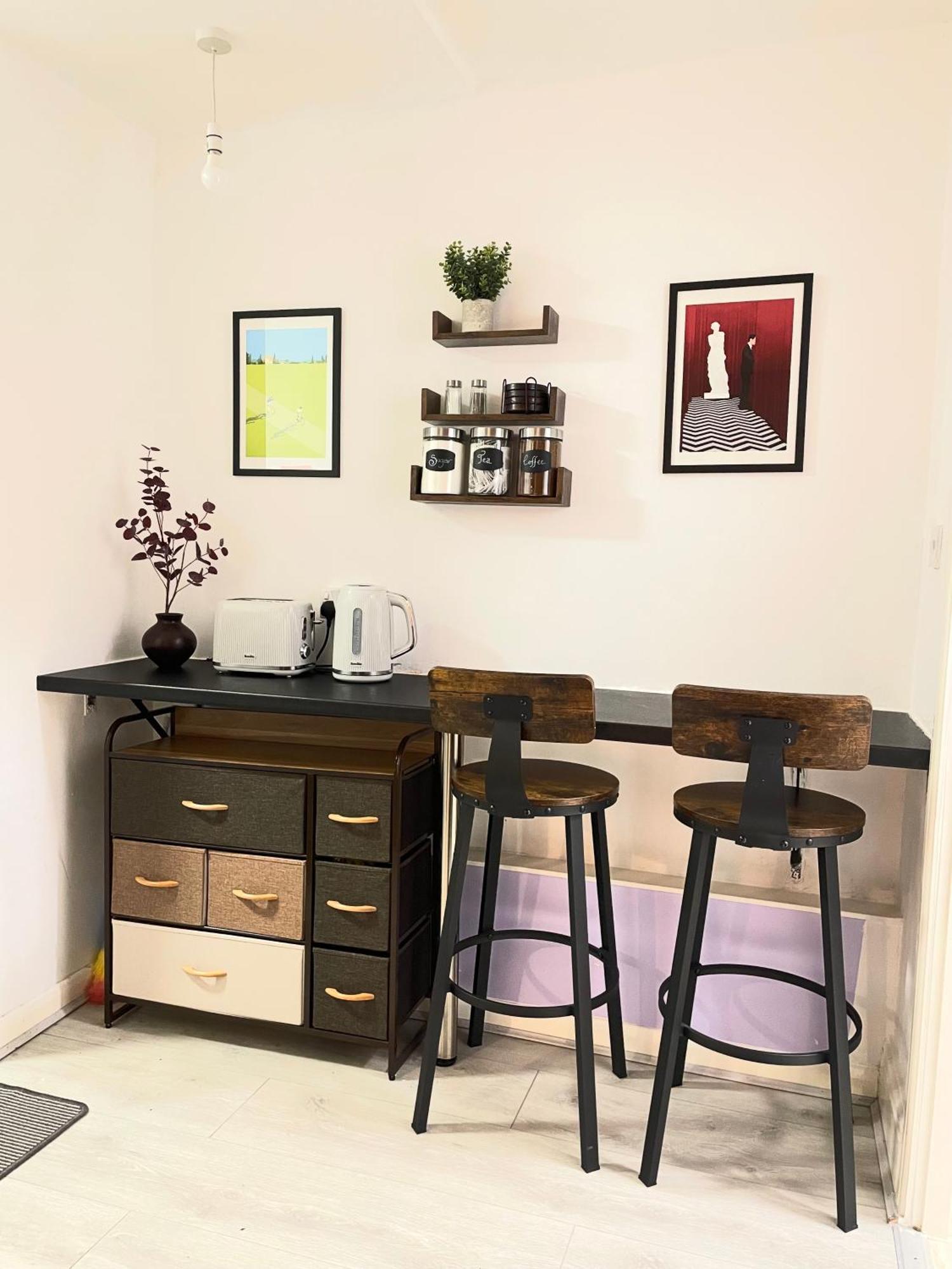 Cosy Prenton Near Tranmere Club And Liverpool Apartment Birkenhead