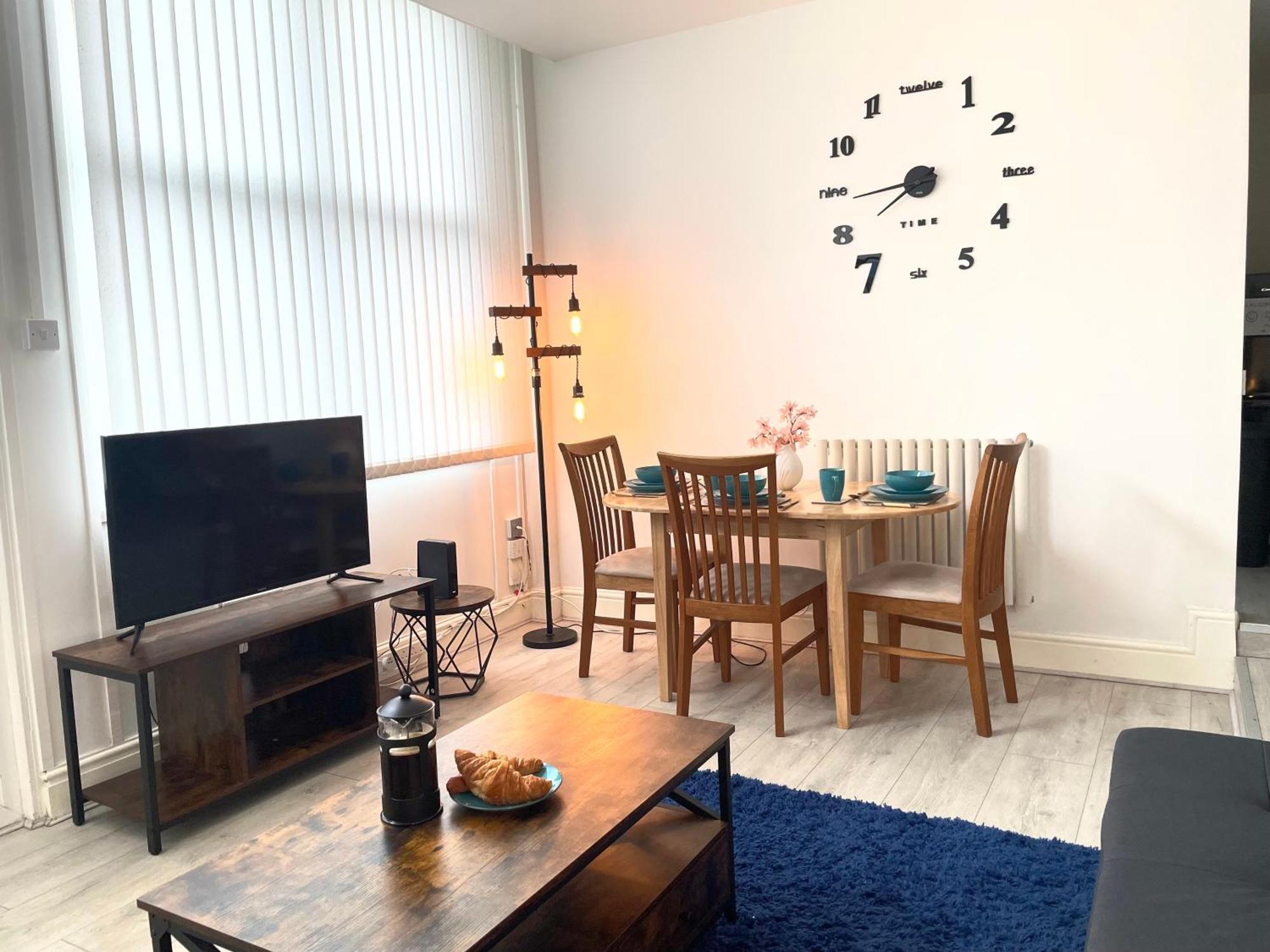 Apartment Cosy Prenton Near Tranmere Club And Liverpool Birkenhead